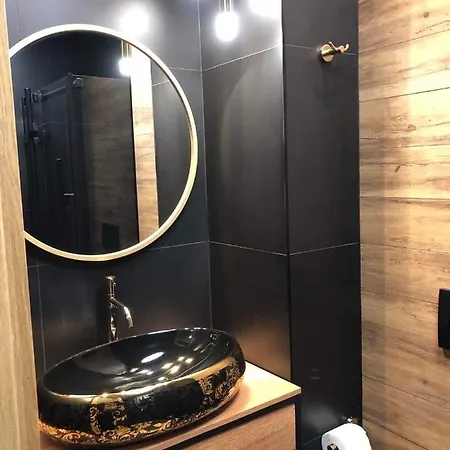 Black Diamond 18 Апартаменты Пасленк